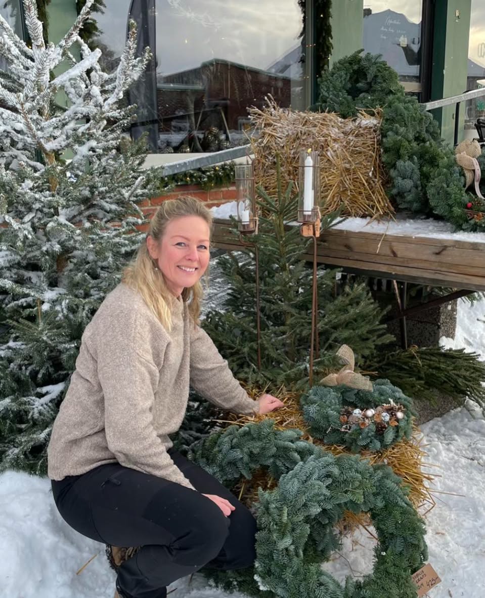 JULFINT UTANFÖR BUTIKEN
